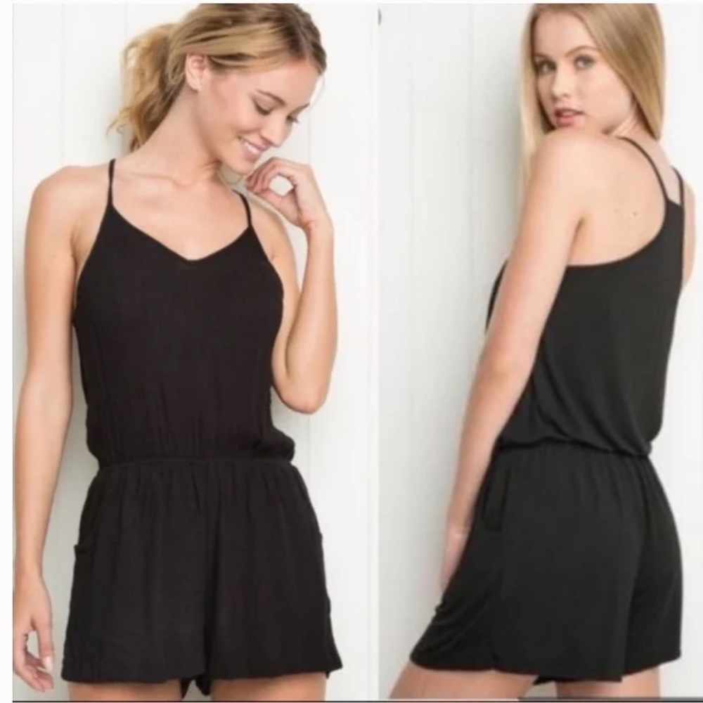 🚨 3 for $25 - Brandy Melville Black Joyce Romper